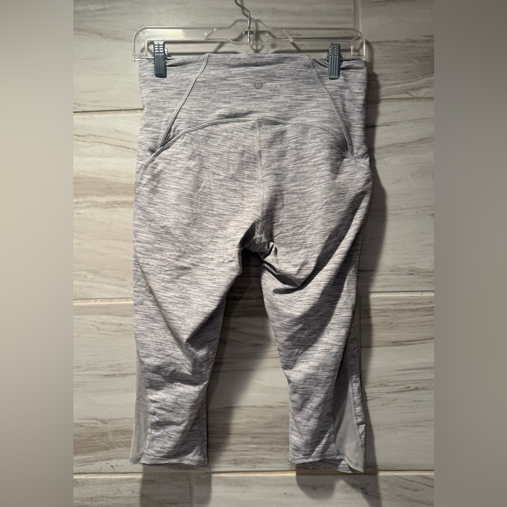 Gray Lululemon Leggings Size 8 - Picture 3 of 10